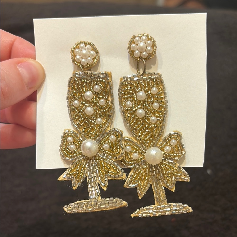Elegant Gold and Pearl Beaded Earrings